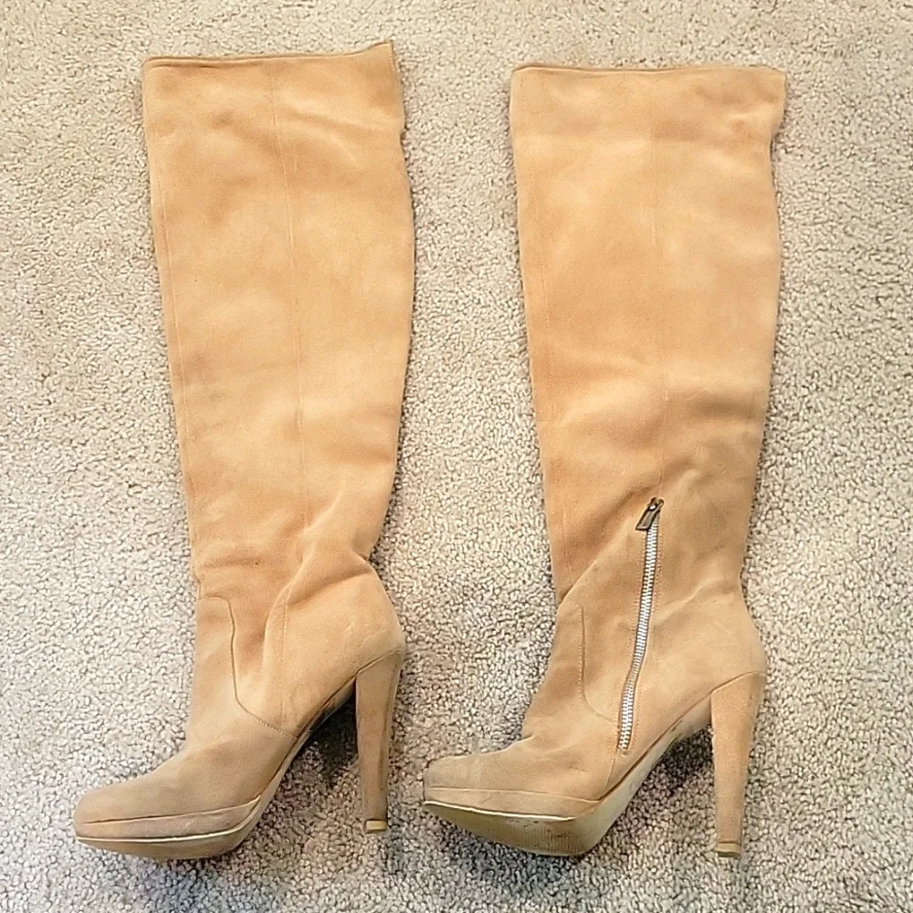 Women's Tall Platform Suede Boots in Camel